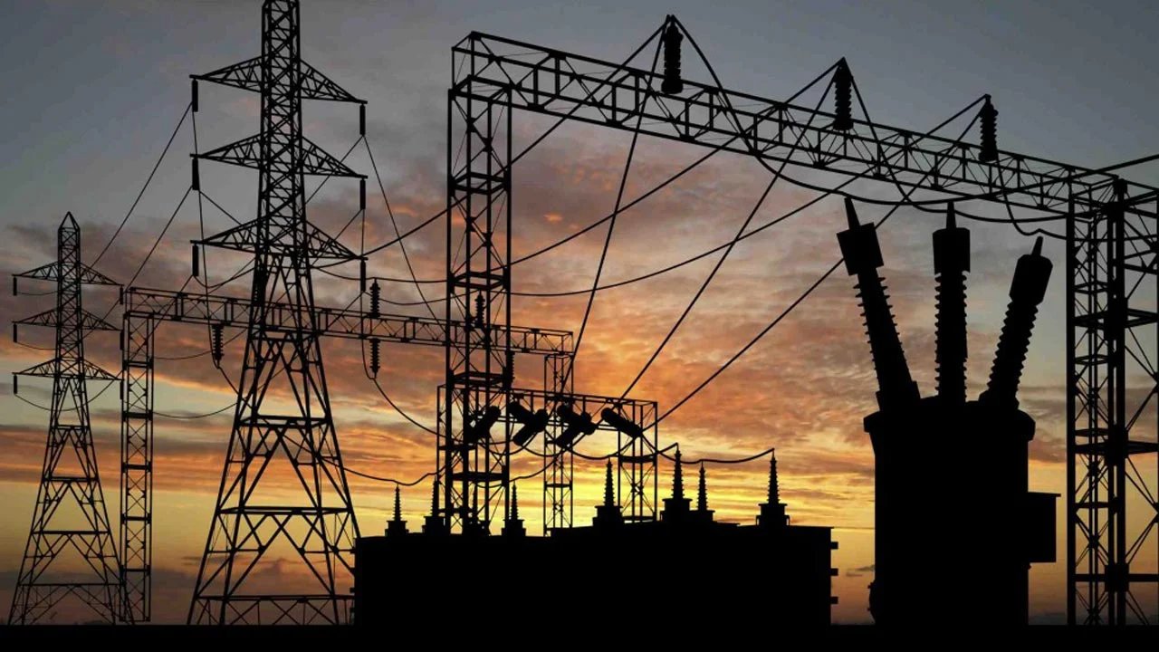 BREAKING: Darkness hits Nigeria as National grid collapses again – Daily Post Nigeria