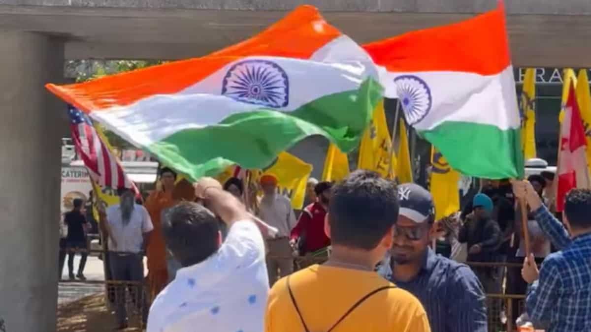 Canada: Khalistan supporters disrupt Indian Independence Day celebrations – World News – WION