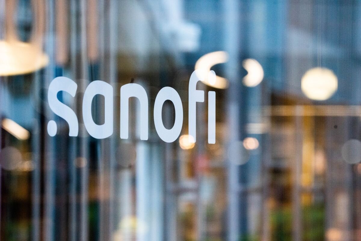 Sanofi in Talks to Sell 50% of Consumer Health Unit to CD&R – Bloomberg