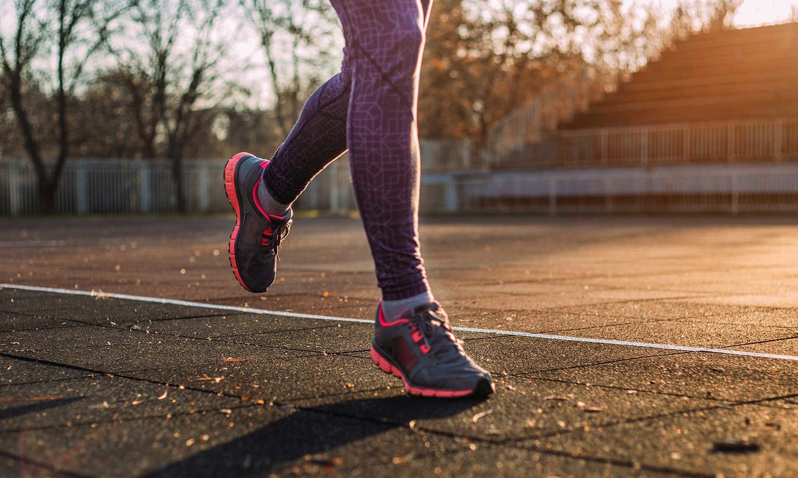 The Type Of Shoe A Foot Health Expert Is Begging You To Stop Wearing – mindbodygreen