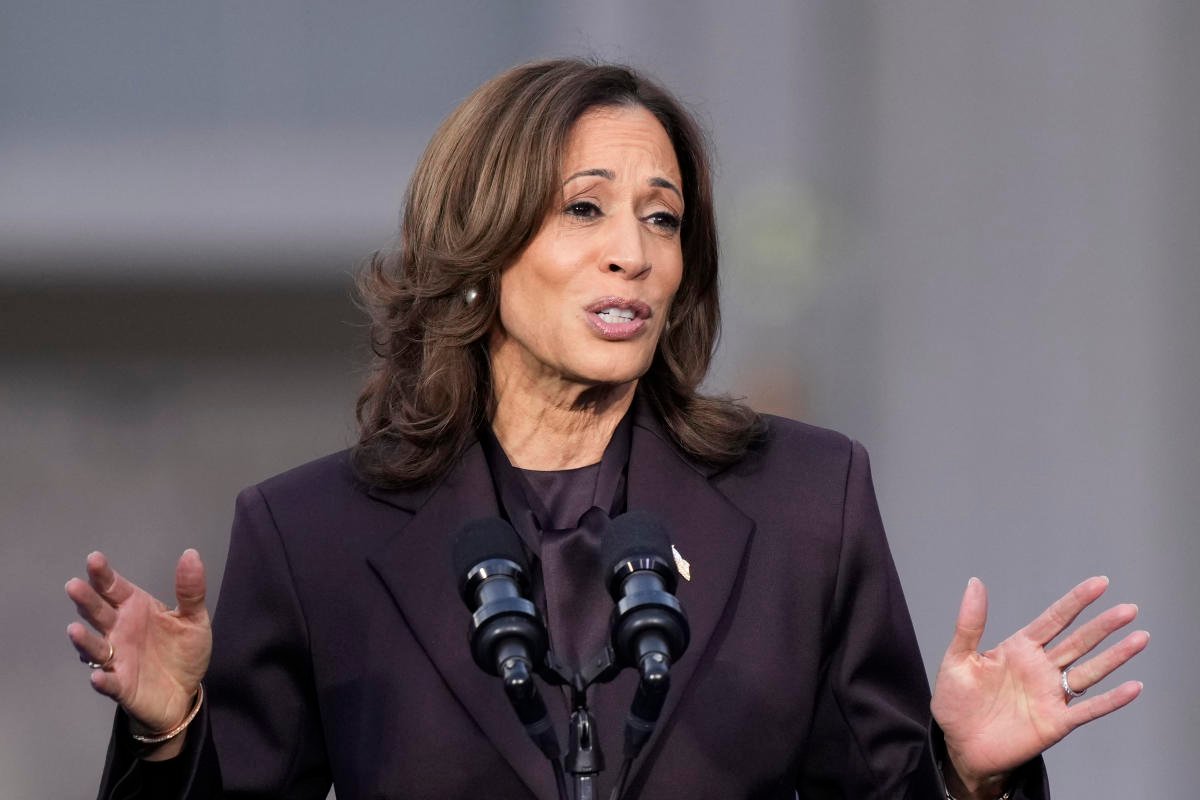 Live election results updates: Harris delivers concession speech after Trump wins presidential race – Yahoo! Voices