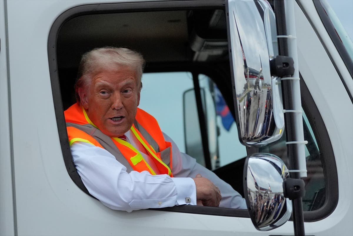 Trump and Harris campaign out West in final sprint to Election Day: Live updates – The Independent Trump and Harris campaign out West in final sprint to Election Day: Live updates – The Independent