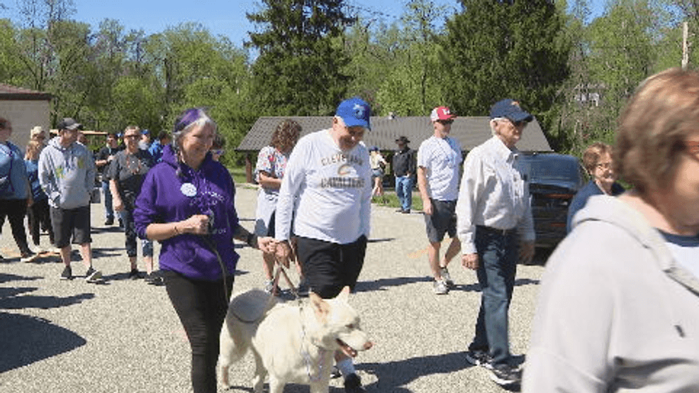 St. Clairsville walk honors suicide victims, raises mental health awareness – WTOV St. Clairsville walk honors suicide victims, raises mental health awareness – WTOV