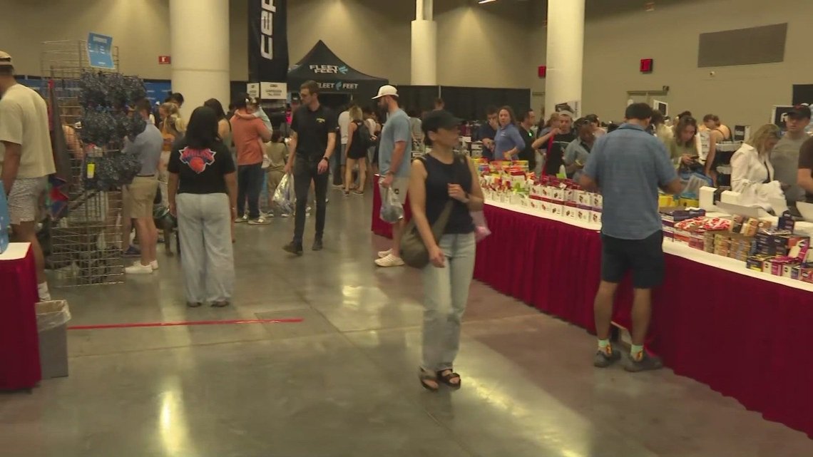 Mike Polk Jr. visits the Cleveland Marathon Health and Fitness Expo – WKYC Mike Polk Jr. visits the Cleveland Marathon Health and Fitness Expo – WKYC