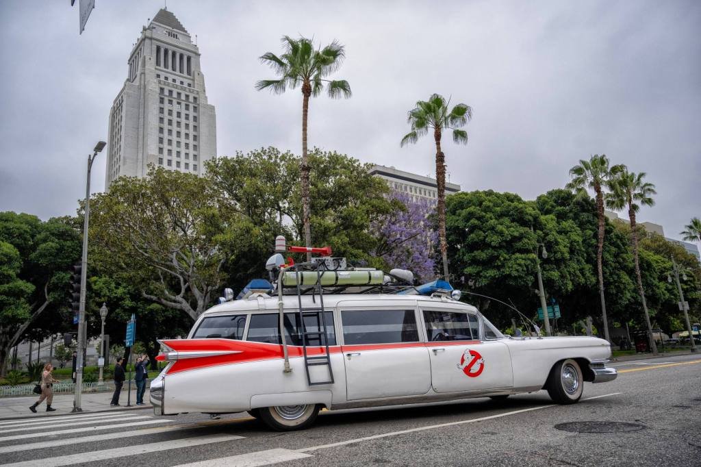 Mayor Bass moves to cut film permit costs as LA battles production loss – Los Angeles Daily News