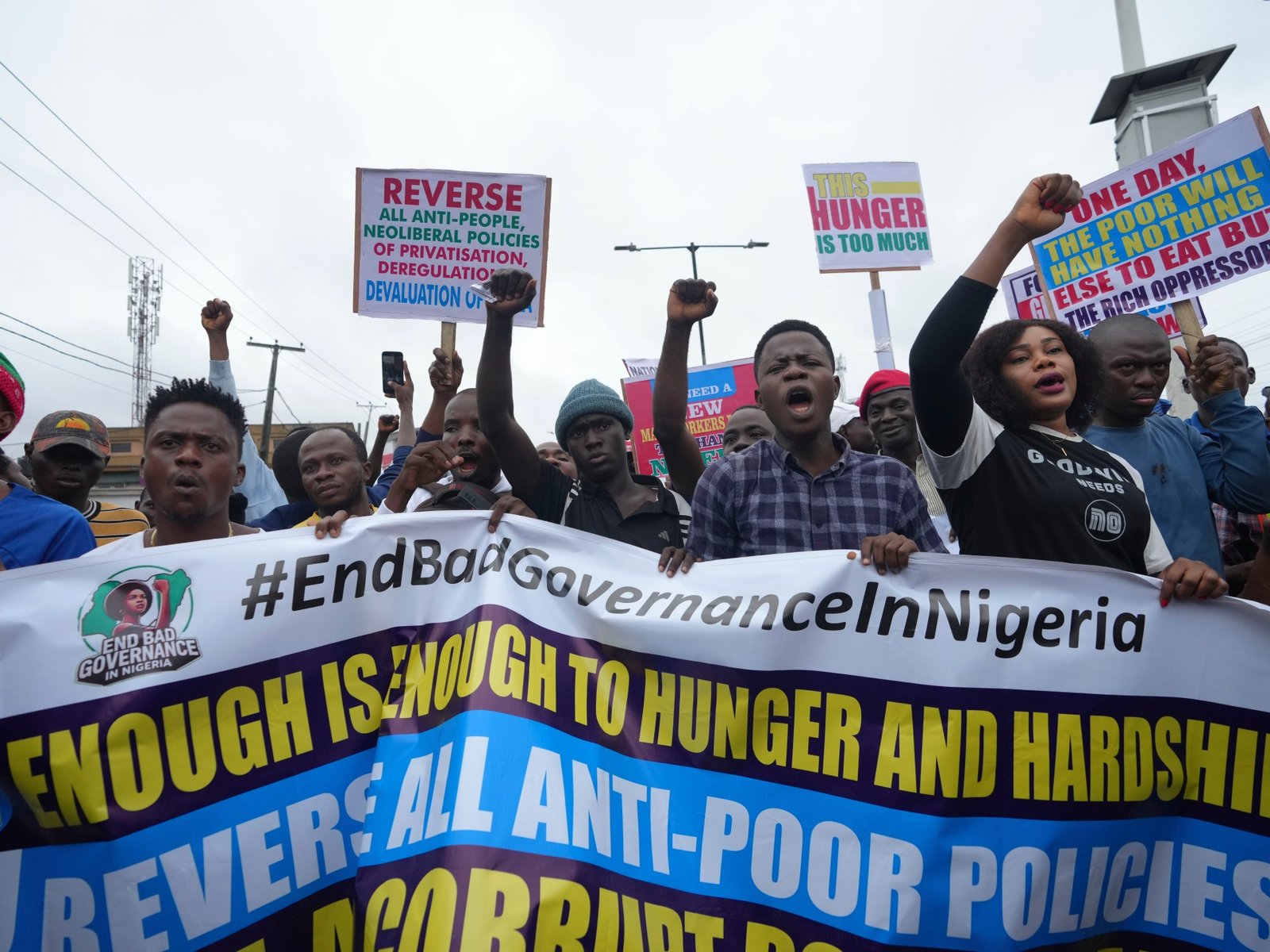 Photos: Protesters in Nigeria demonstrate over high cost of living – Al Jazeera Photos: Protesters in Nigeria demonstrate over high cost of living – Al Jazeera