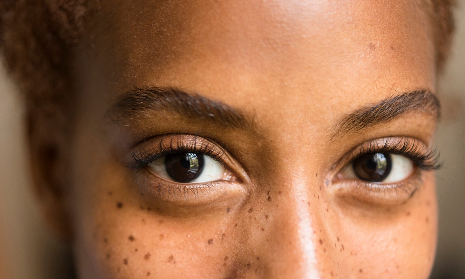 Research Reveals A Link Between Eye Health & Dementia Prevention – mindbodygreen.com