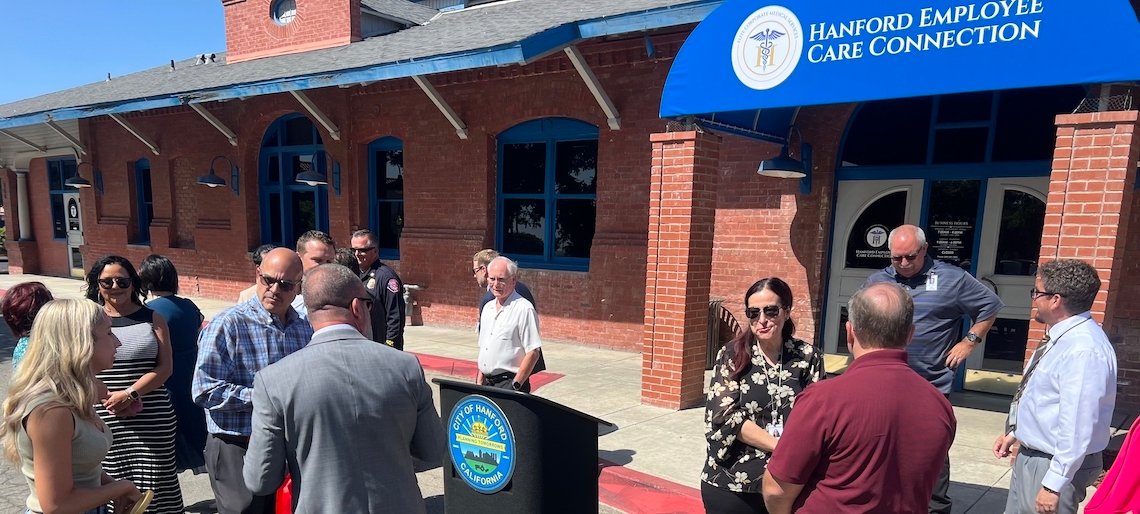 New clinic brings free health care to Hanford’s public workers, their families – thebusinessjournal.com