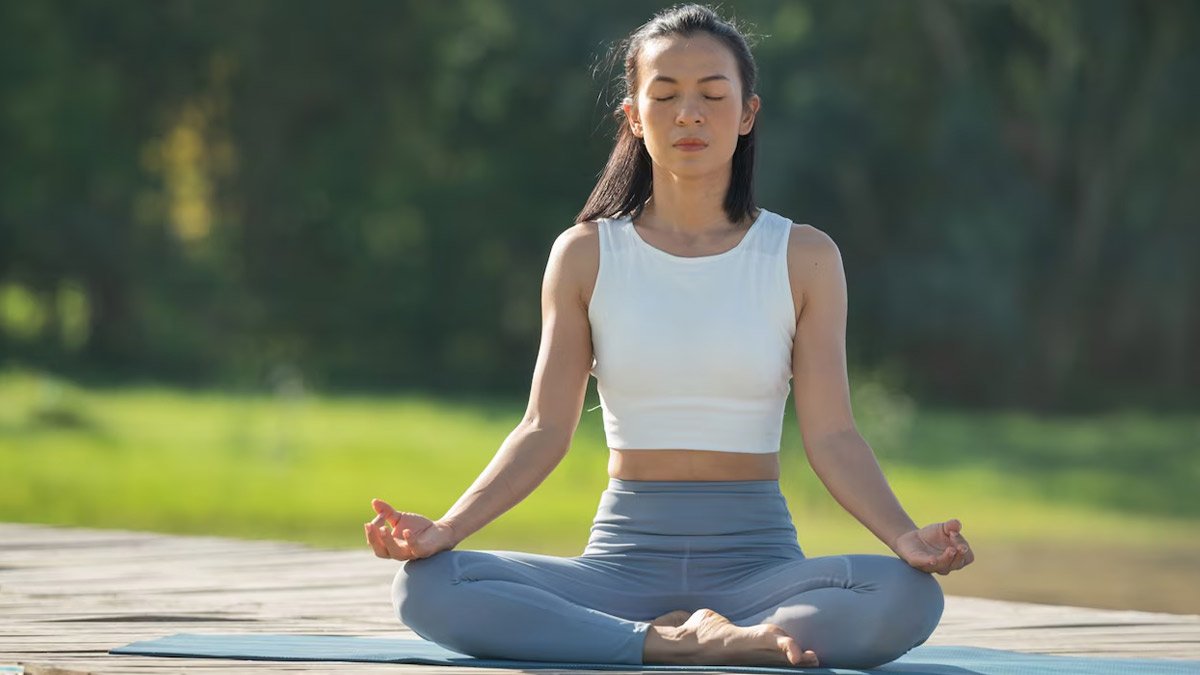 Yoga vs Gym: Which One Is Better for Your Body and Mind? – OnlyMyHealth