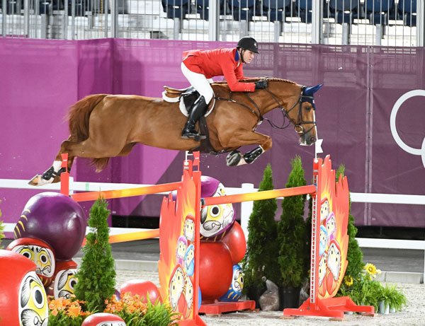 HI Tokyo Olympics Daily Update: 10 Nations Qualify for Show Jumping Team Final – Horse Illustrated Magazine
