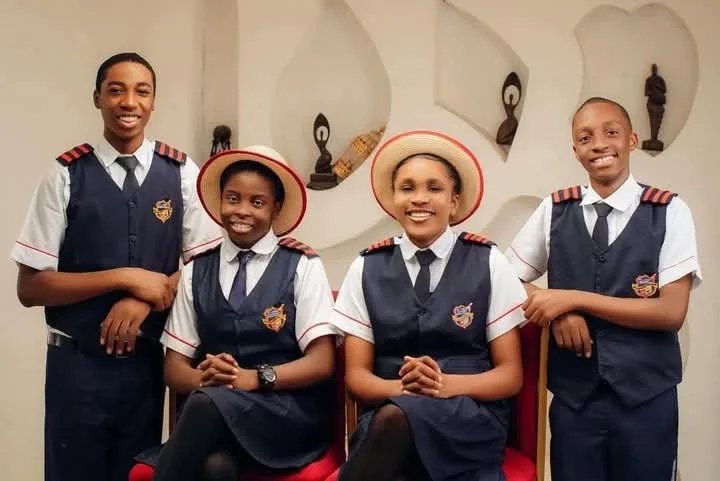 Nigerian students emerge winners in UK-Nigeria debate competition – SolaceBase Nigerian students emerge winners in UK-Nigeria debate competition – SolaceBase