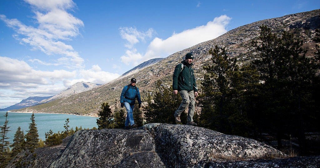 Hikers in Alaska, Canada can't complete historic Chilkoot Trail due to border policies – CBS News Hikers in Alaska, Canada can't complete historic Chilkoot Trail due to border policies – CBS News