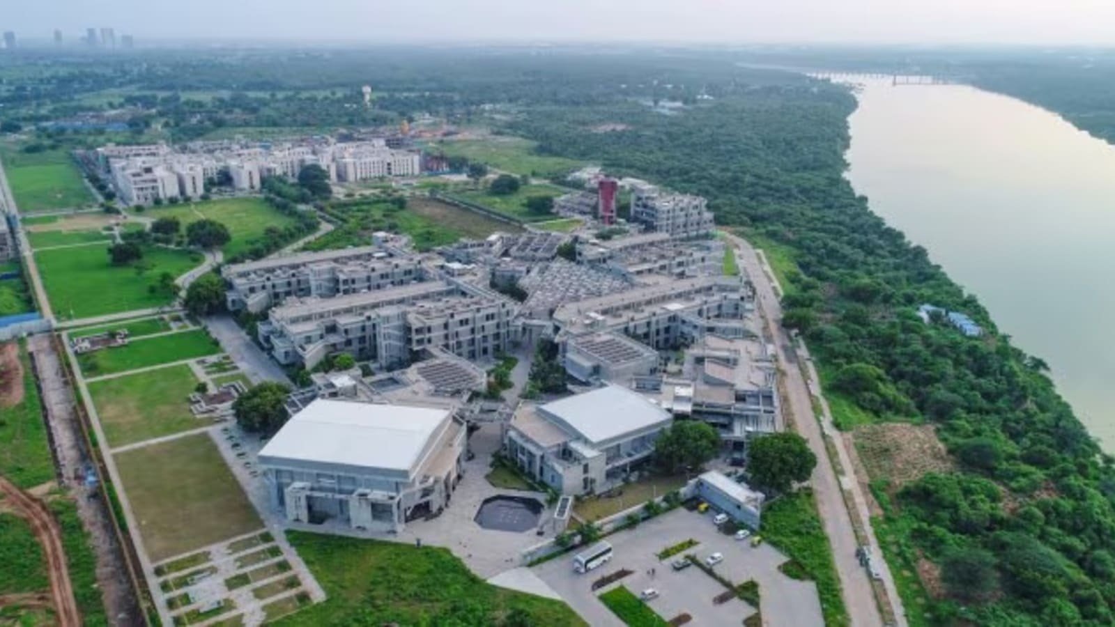 IIT Gandhinagar launches certificate programme in Foundations of Data Science – The Indian Express